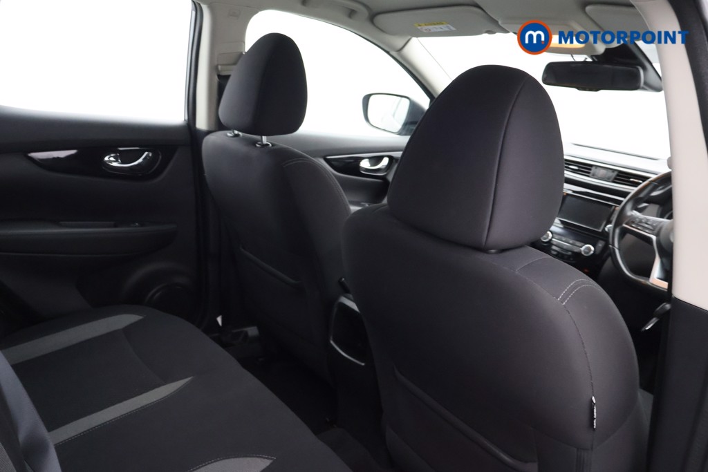 Nissan Qashqai Acenta Premium Manual Diesel SUV - Stock Number (1634767) - 15th supplementary image