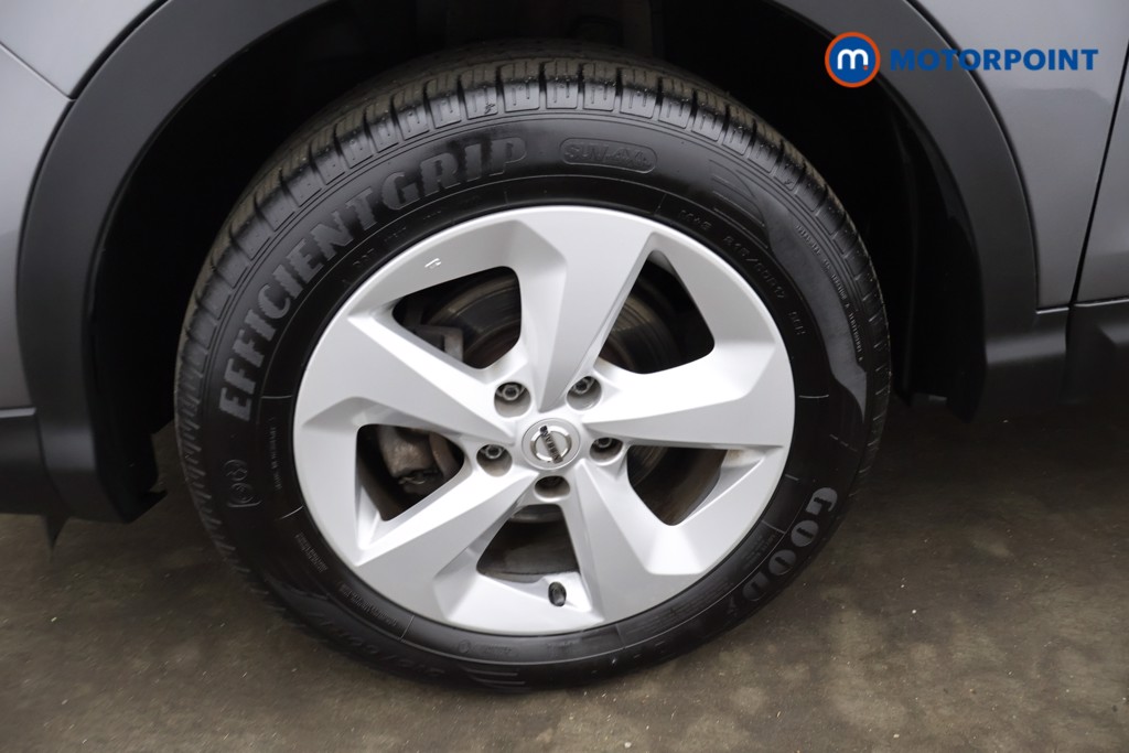 Nissan Qashqai Acenta Premium Manual Diesel SUV - Stock Number (1634767) - 22nd supplementary image