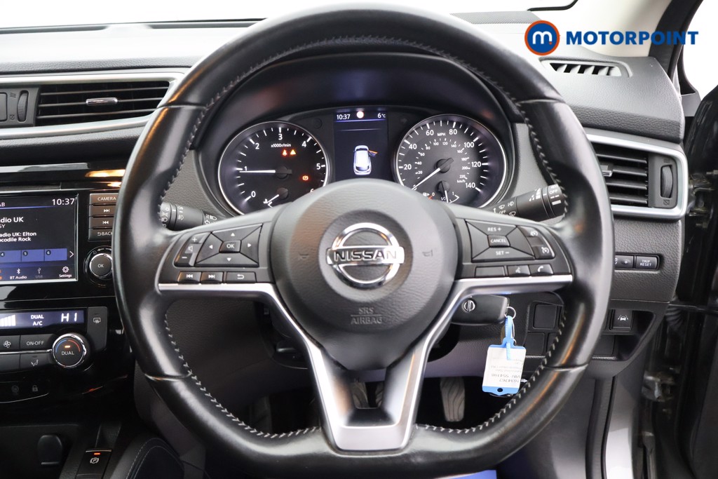 Nissan Qashqai Acenta Premium Manual Diesel SUV - Stock Number (1634767) - 1st supplementary image