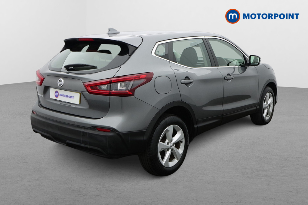 Nissan Qashqai Acenta Premium Manual Diesel SUV - Stock Number (1634767) - Drivers side rear corner