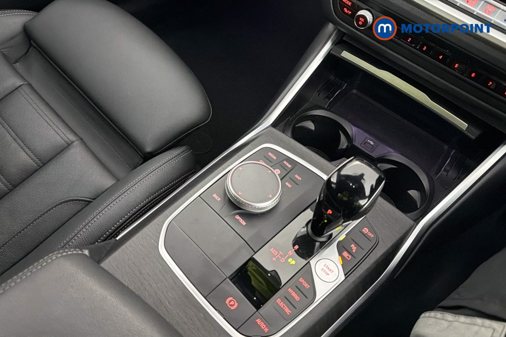 BMW 3 Series M Sport Automatic Petrol Plug-In Hybrid Saloon - Stock Number (1634799) - 15th supplementary image