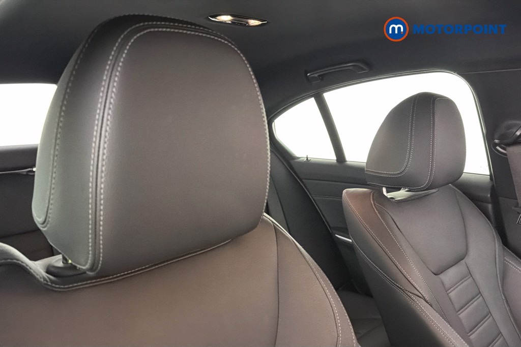 BMW 3 Series M Sport Automatic Petrol Plug-In Hybrid Saloon - Stock Number (1634799) - 23rd supplementary image