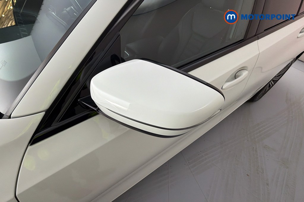 BMW 3 Series M Sport Automatic Petrol Plug-In Hybrid Saloon - Stock Number (1634799) - 43rd supplementary image