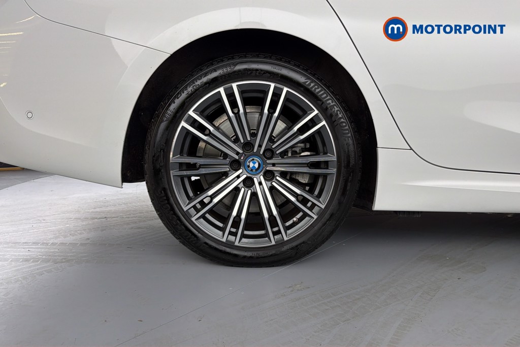 BMW 3 Series M Sport Automatic Petrol Plug-In Hybrid Saloon - Stock Number (1634799) - 49th supplementary image