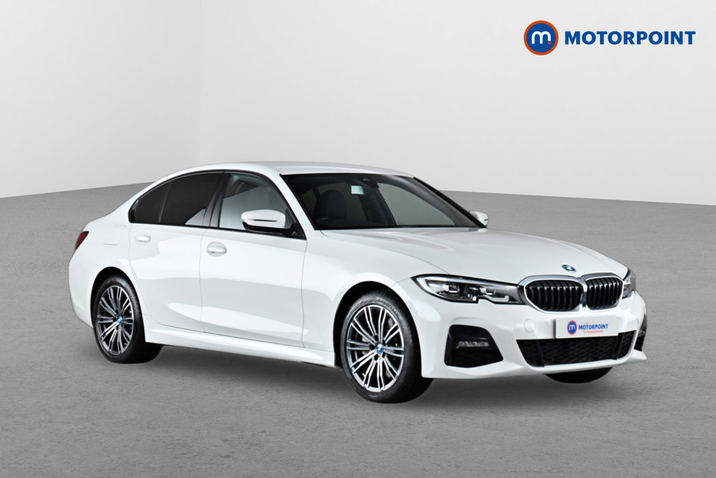 BMW 3 Series M Sport Automatic Petrol Plug-In Hybrid Saloon - Stock Number (1634799) - Drivers side front corner