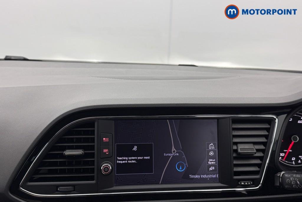 Seat Leon FR Manual Petrol Hatchback - Stock Number (1635034) - 3rd supplementary image