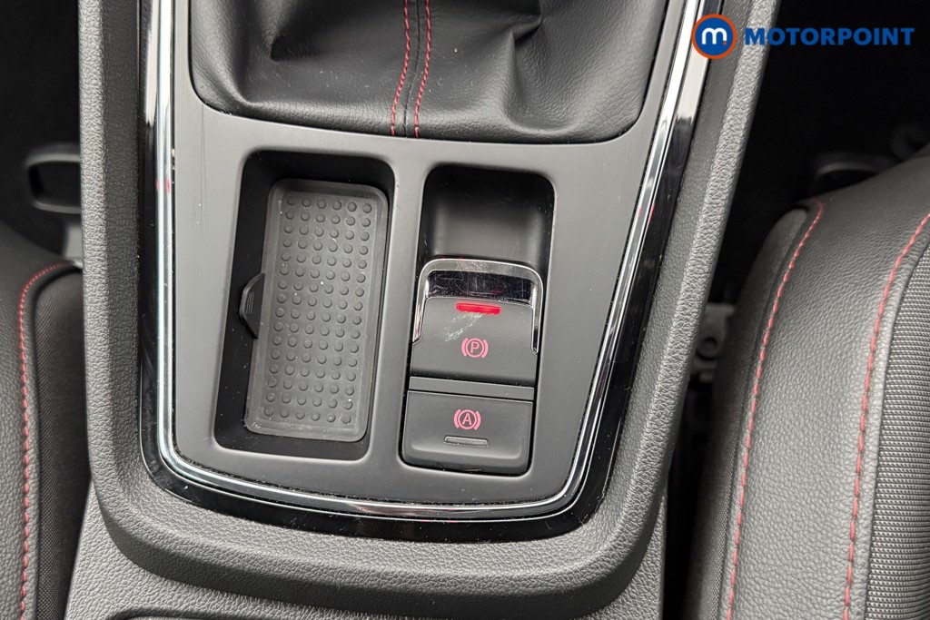 Seat Leon FR Manual Petrol Hatchback - Stock Number (1635034) - 7th supplementary image