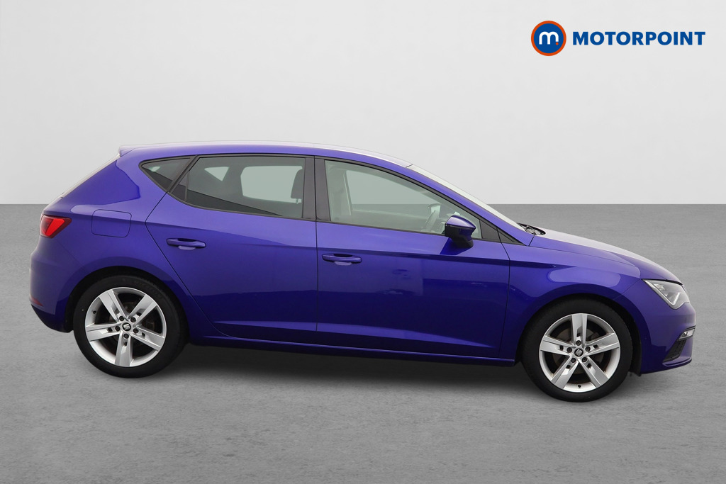 Seat Leon FR Manual Petrol Hatchback - Stock Number (1635034) - Drivers side