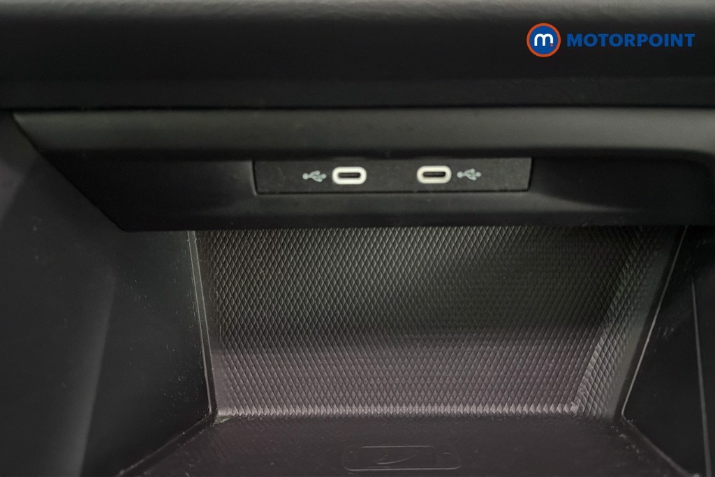 Volkswagen Golf Life Manual Petrol Hatchback - Stock Number (1635166) - 17th supplementary image