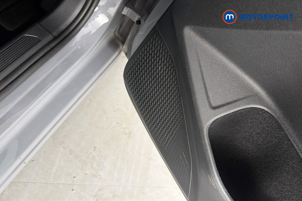 Volkswagen Golf Life Manual Petrol Hatchback - Stock Number (1635166) - 21st supplementary image