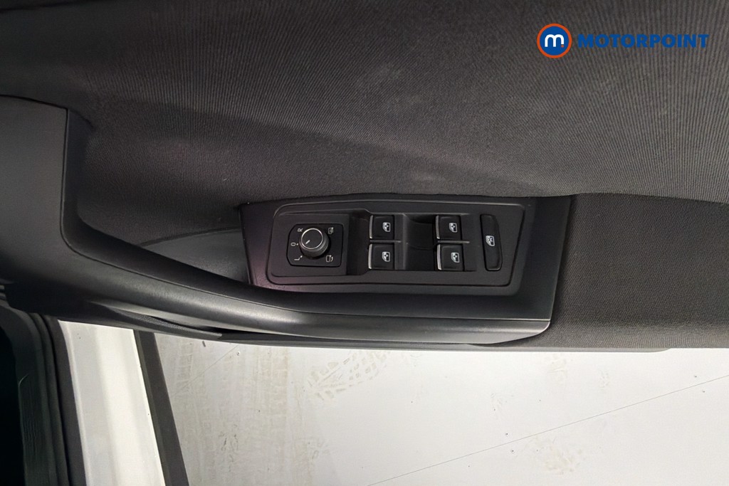 Volkswagen T-Roc Black Edition Automatic Petrol SUV - Stock Number (1635268) - 20th supplementary image