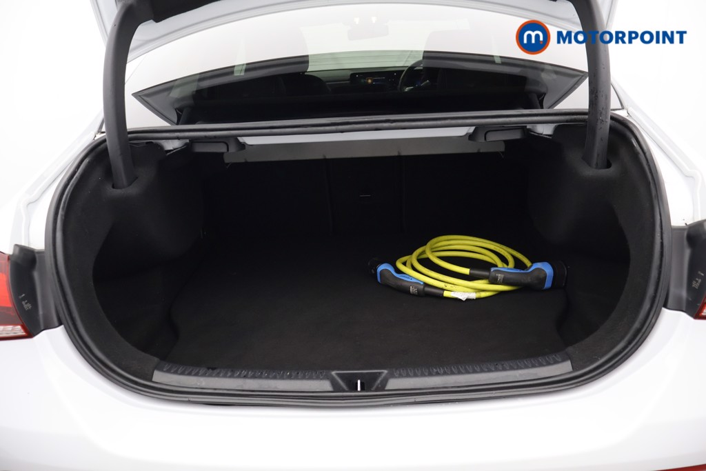 Mercedes-Benz A Class Amg Line Executive Edition Automatic Petrol Plug-In Hybrid Saloon - Stock Number (1635321) - 21st supplementary image