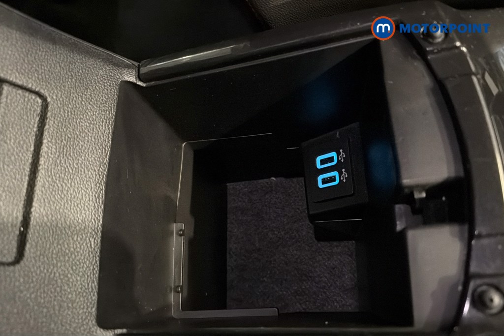 Ford Kuga St-Line Automatic Petrol SUV - Stock Number (1635622) - 17th supplementary image