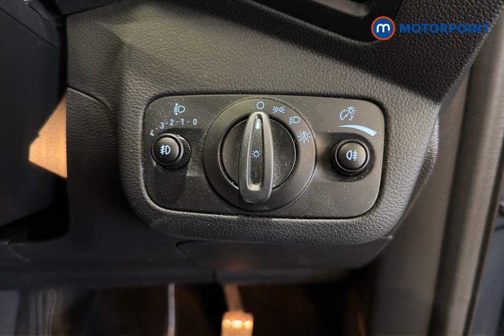 Ford Kuga St-Line Automatic Petrol SUV - Stock Number (1635622) - 18th supplementary image