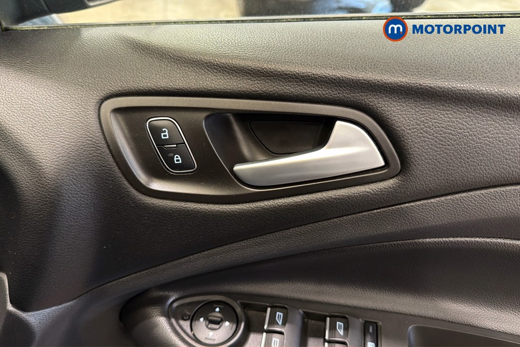 Ford Kuga St-Line Automatic Petrol SUV - Stock Number (1635622) - 42nd supplementary image