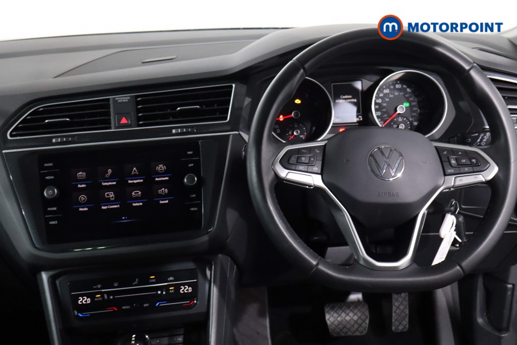 Volkswagen Tiguan Life Automatic Petrol SUV - Stock Number (1635667) - 3rd supplementary image