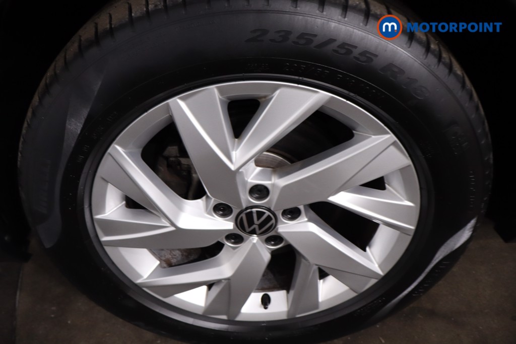 Volkswagen Tiguan Life Automatic Petrol SUV - Stock Number (1635667) - 11th supplementary image