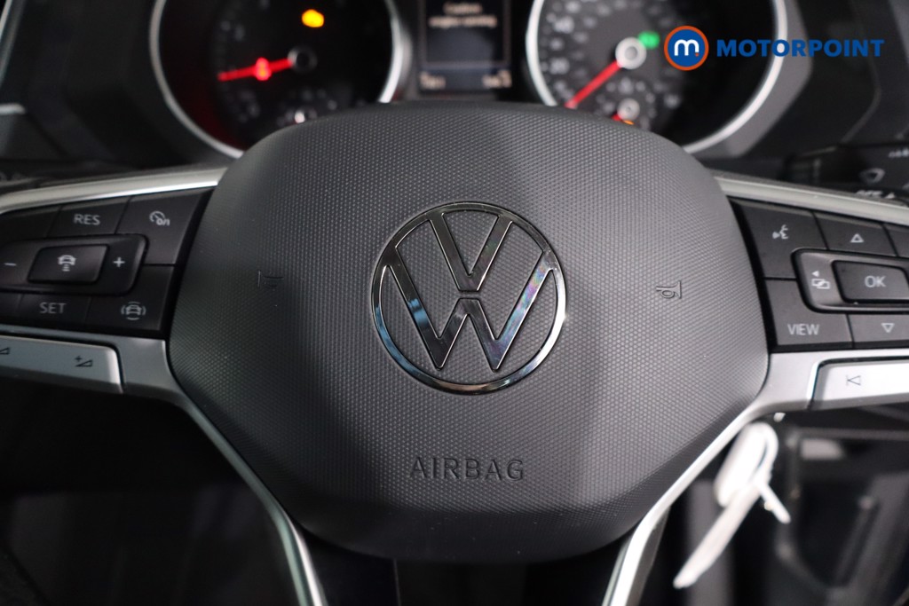 Volkswagen Tiguan Life Automatic Petrol SUV - Stock Number (1635667) - 13th supplementary image