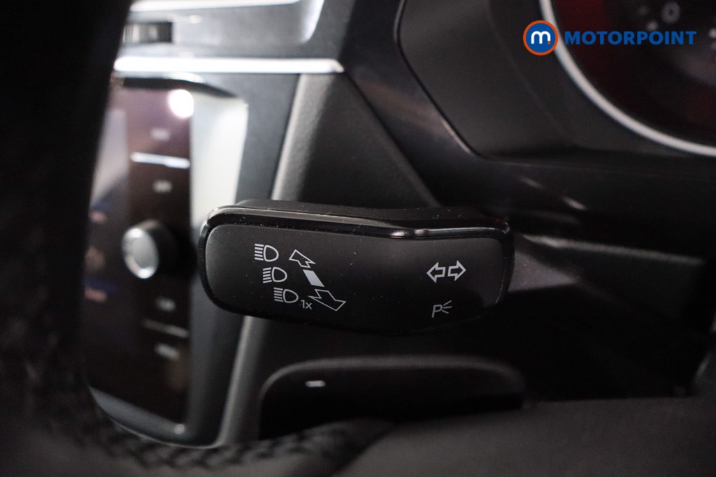 Volkswagen Tiguan Life Automatic Petrol SUV - Stock Number (1635667) - 15th supplementary image