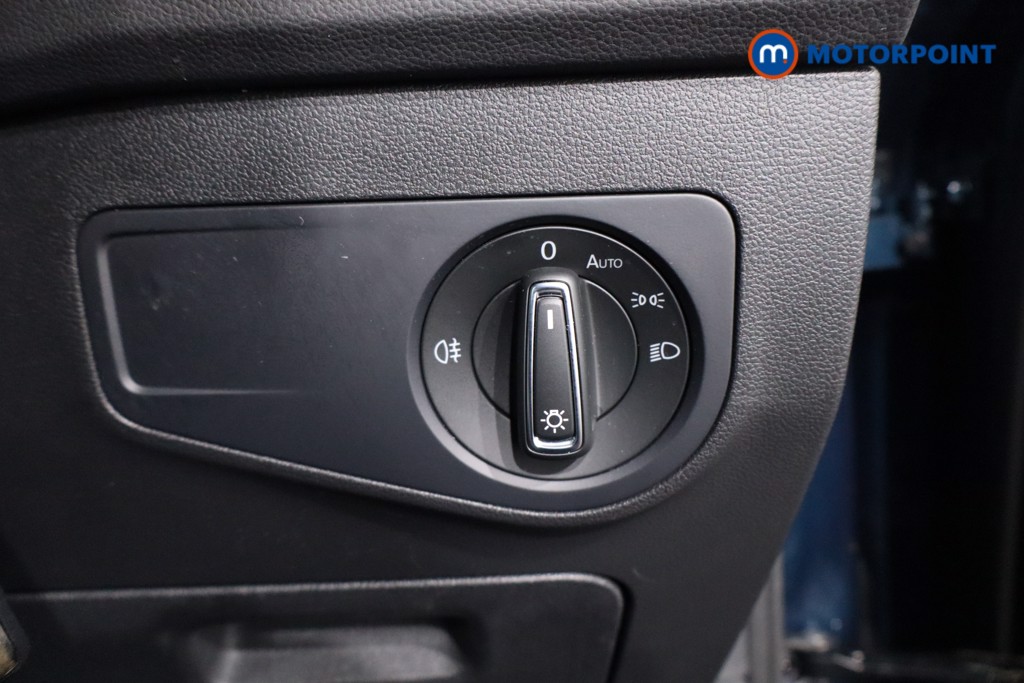 Volkswagen Tiguan Life Automatic Petrol SUV - Stock Number (1635667) - 17th supplementary image