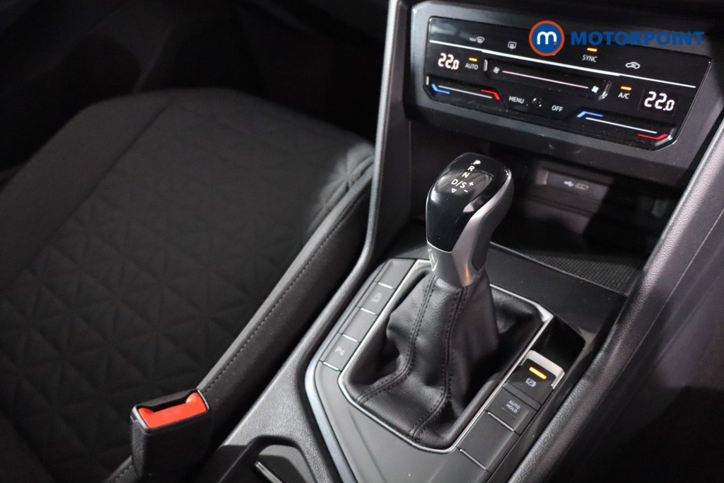 Volkswagen Tiguan Life Automatic Petrol SUV - Stock Number (1635667) - 22nd supplementary image