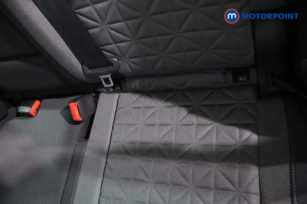 Volkswagen Tiguan Life Automatic Petrol SUV - Stock Number (1635667) - 27th supplementary image