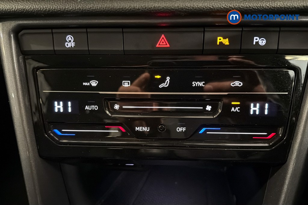 Volkswagen T-Roc Style Manual Petrol SUV - Stock Number (1635970) - 12th supplementary image