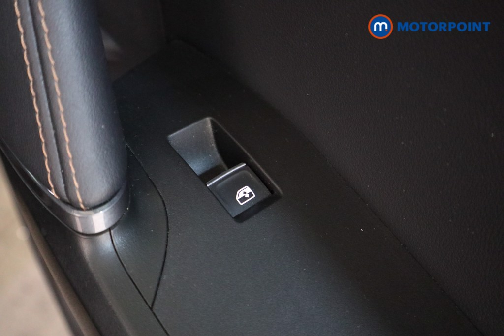 Cupra Formentor V2 Manual Petrol SUV - Stock Number (1636014) - 23rd supplementary image