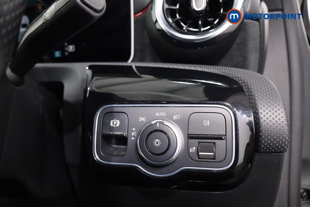 Mercedes-Benz A Class Amg Line Automatic Petrol Hatchback - Stock Number (1636303) - 17th supplementary image