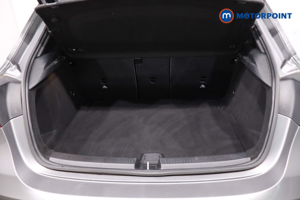 Mercedes-Benz A Class Amg Line Automatic Petrol Hatchback - Stock Number (1636303) - 37th supplementary image