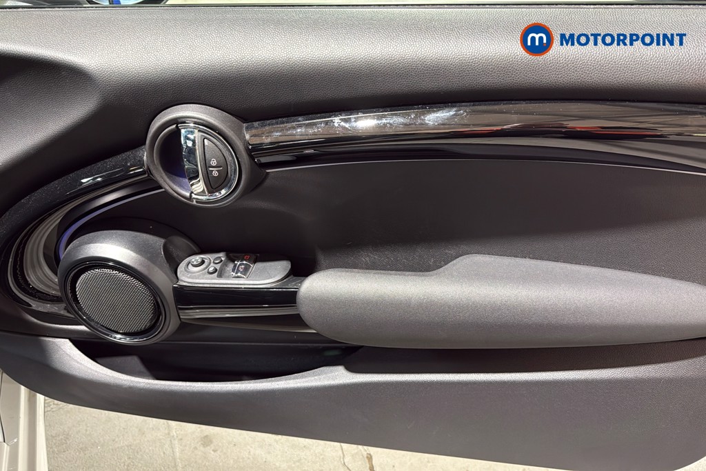 Mini Hatchback Cooper S Sport Automatic Petrol Hatchback - Stock Number (1636325) - 19th supplementary image