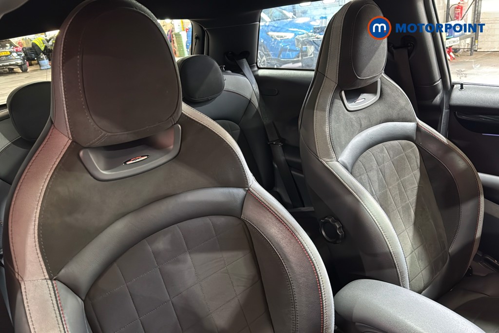 Mini Hatchback Cooper S Sport Automatic Petrol Hatchback - Stock Number (1636325) - 22nd supplementary image