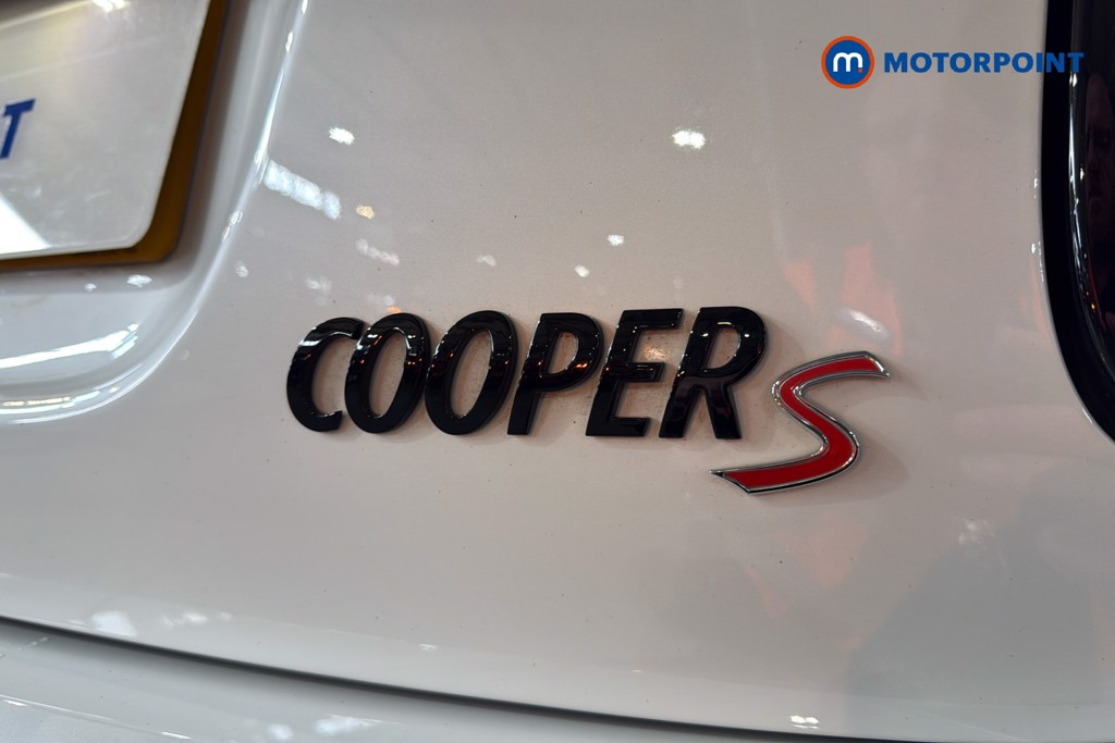 Mini Hatchback Cooper S Sport Automatic Petrol Hatchback - Stock Number (1636325) - 37th supplementary image