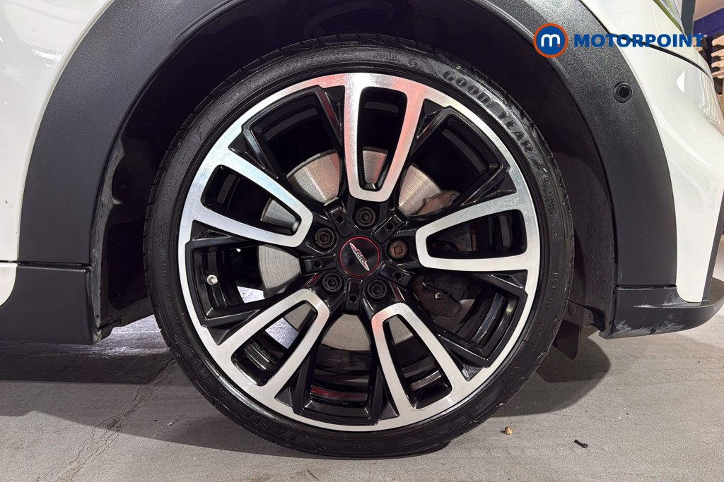 Mini Hatchback Cooper S Sport Automatic Petrol Hatchback - Stock Number (1636325) - 50th supplementary image