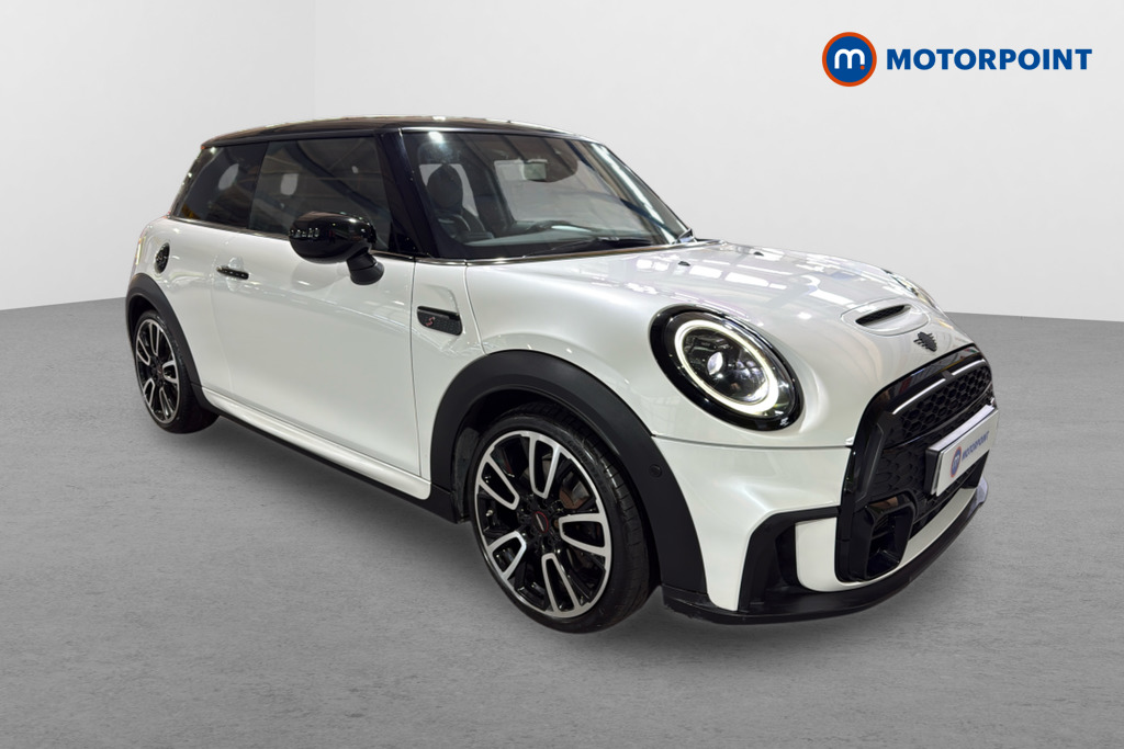 Mini Hatchback Cooper S Sport Automatic Petrol Hatchback - Stock Number (1636325) - Drivers side front corner