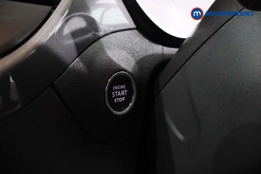 Vauxhall Crossland Ultimate Automatic Petrol SUV - Stock Number (1636393) - 24th supplementary image