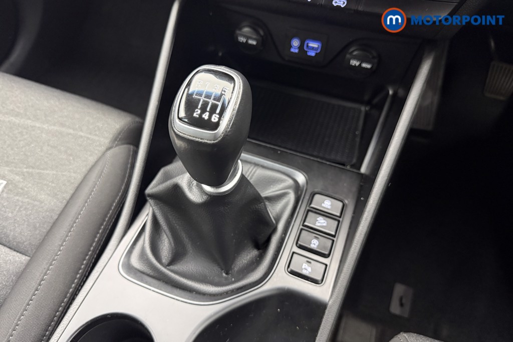 Hyundai Tucson Se Nav Manual Petrol SUV - Stock Number (1636411) - 5th supplementary image