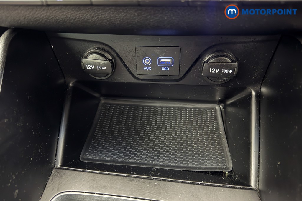 Hyundai Tucson Se Nav Manual Petrol SUV - Stock Number (1636411) - 6th supplementary image