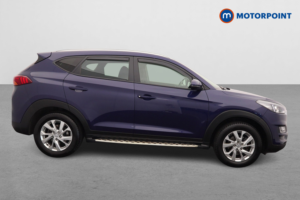 Hyundai Tucson Se Nav Manual Petrol SUV - Stock Number (1636411) - Drivers side