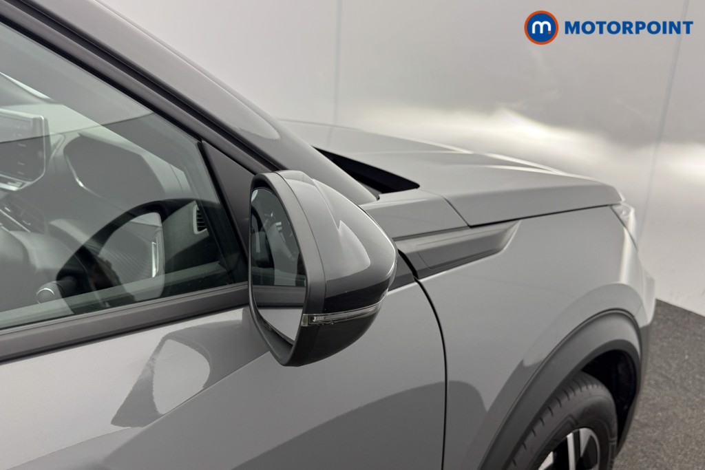 Peugeot 2008 Allure Manual Petrol SUV - Stock Number (1636563) - 14th supplementary image