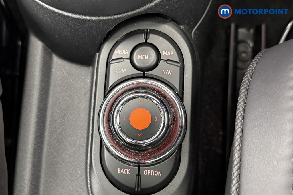 Mini Hatchback Cooper Exclusive Automatic Petrol Hatchback - Stock Number (1636626) - 7th supplementary image