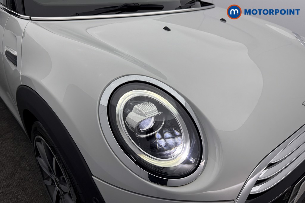 Mini Hatchback Cooper Exclusive Automatic Petrol Hatchback - Stock Number (1636626) - 19th supplementary image
