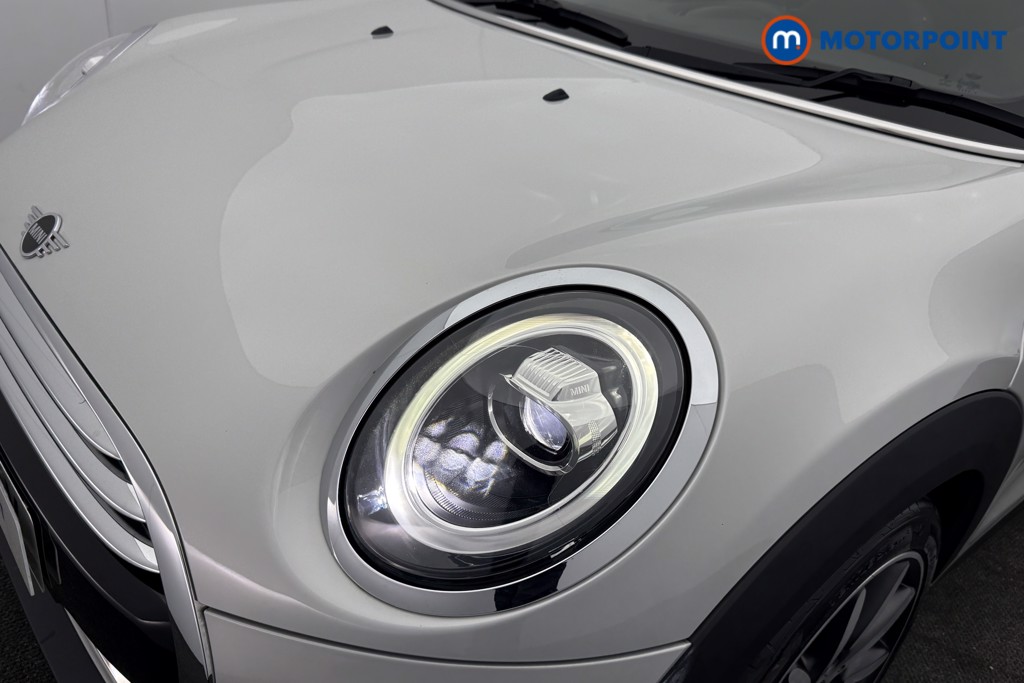 Mini Hatchback Cooper Exclusive Automatic Petrol Hatchback - Stock Number (1636626) - 20th supplementary image
