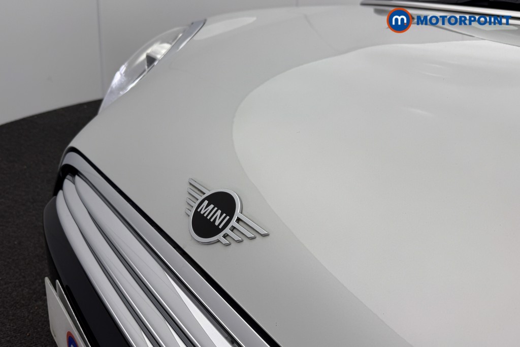 Mini Hatchback Cooper Exclusive Automatic Petrol Hatchback - Stock Number (1636626) - 21st supplementary image