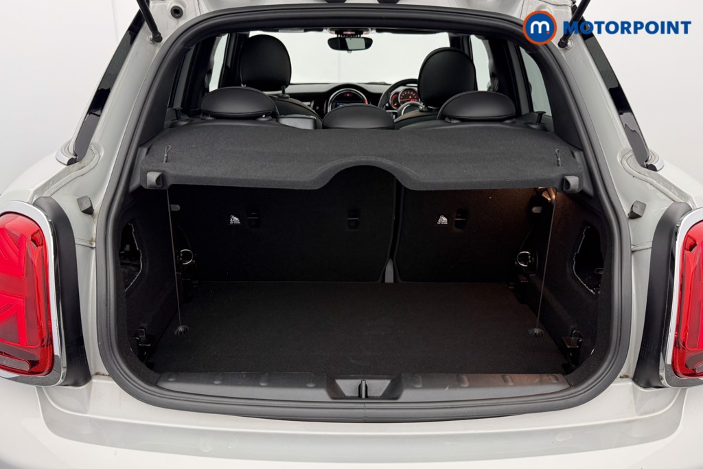 Mini Hatchback Cooper Exclusive Automatic Petrol Hatchback - Stock Number (1636626) - 27th supplementary image