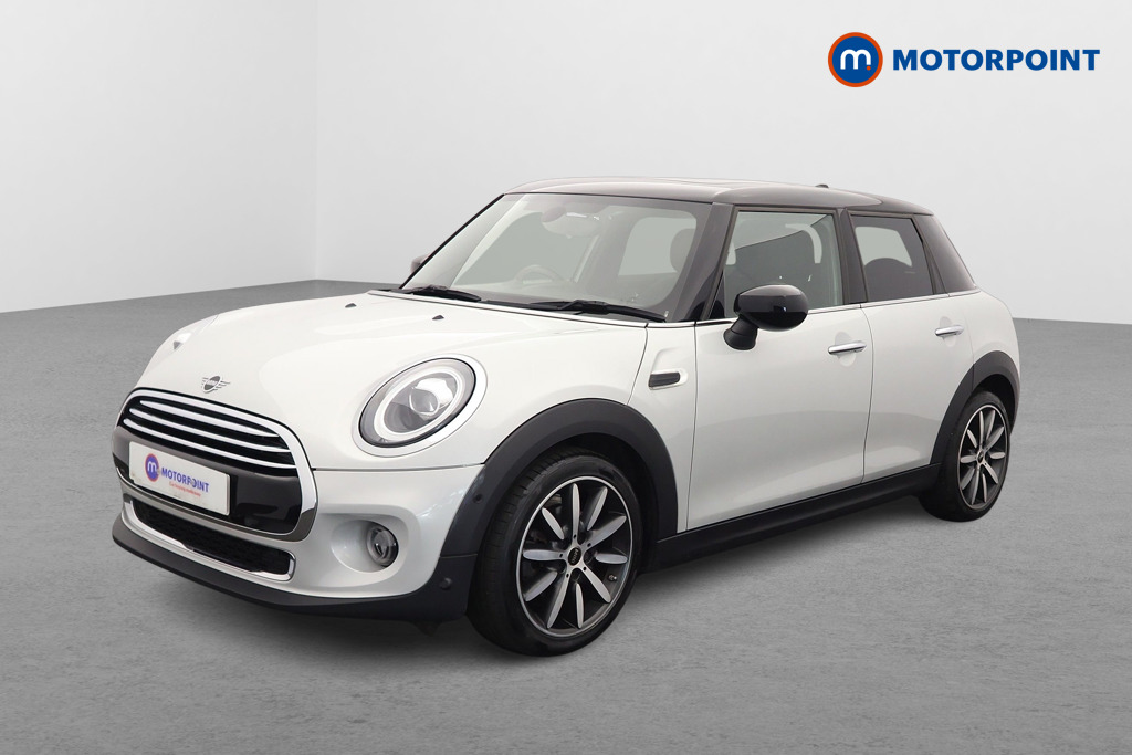 Mini Hatchback Cooper Exclusive Automatic Petrol Hatchback - Stock Number (1636626) - Passenger side front corner