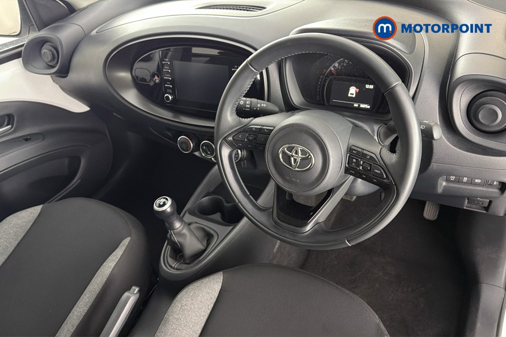 Toyota Aygo X Pure Manual Petrol Hatchback - Stock Number (1636633) - 1st supplementary image