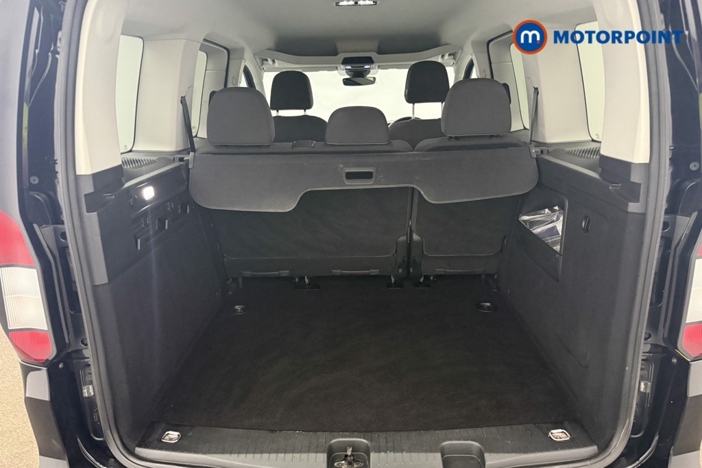 Ford Tourneo Connect Active Manual Diesel People Carrier - Stock Number (1636656) - 6th supplementary image