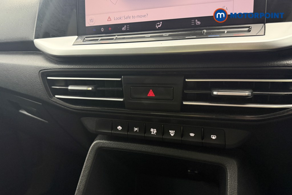 Ford Tourneo Connect Active Manual Diesel People Carrier - Stock Number (1636656) - 14th supplementary image