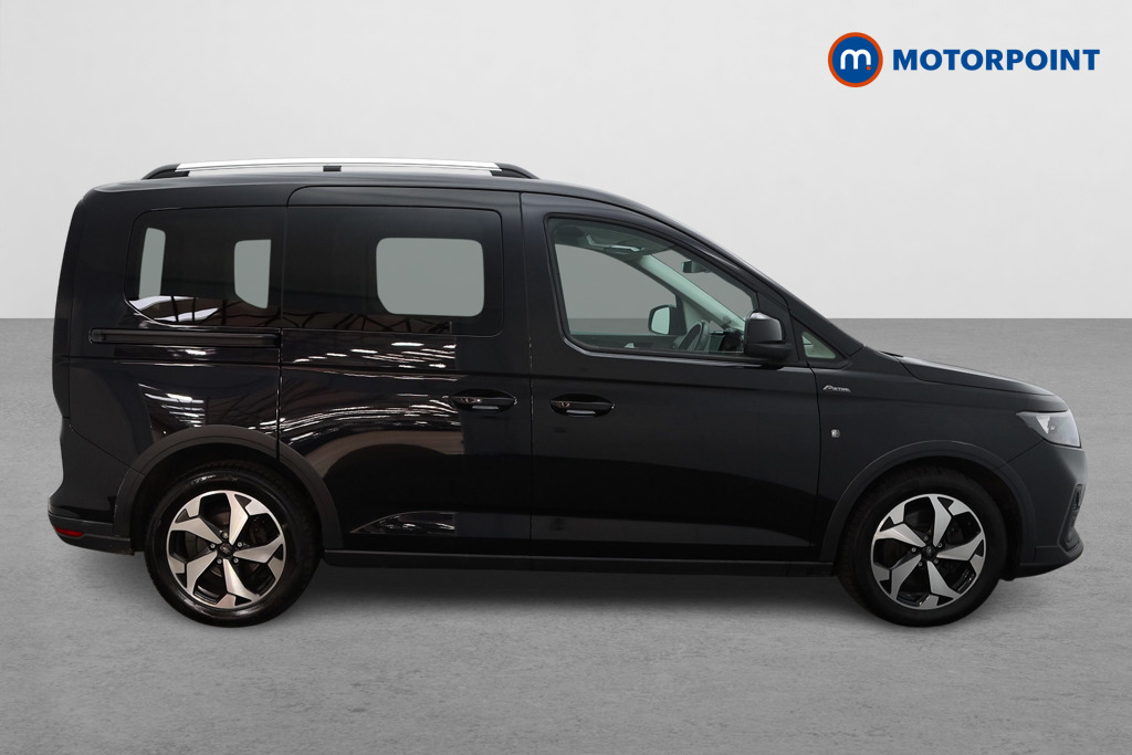 Ford Tourneo Connect Active Manual Diesel People Carrier - Stock Number (1636656) - Drivers side